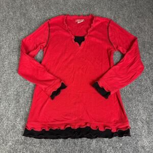 Red and black ruffled